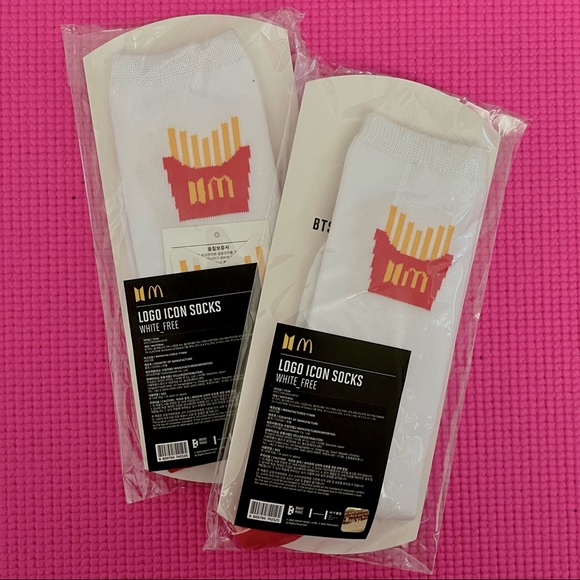 BTS x MCD MERCH - Logo Icon Socks - Picture 3 of 3
